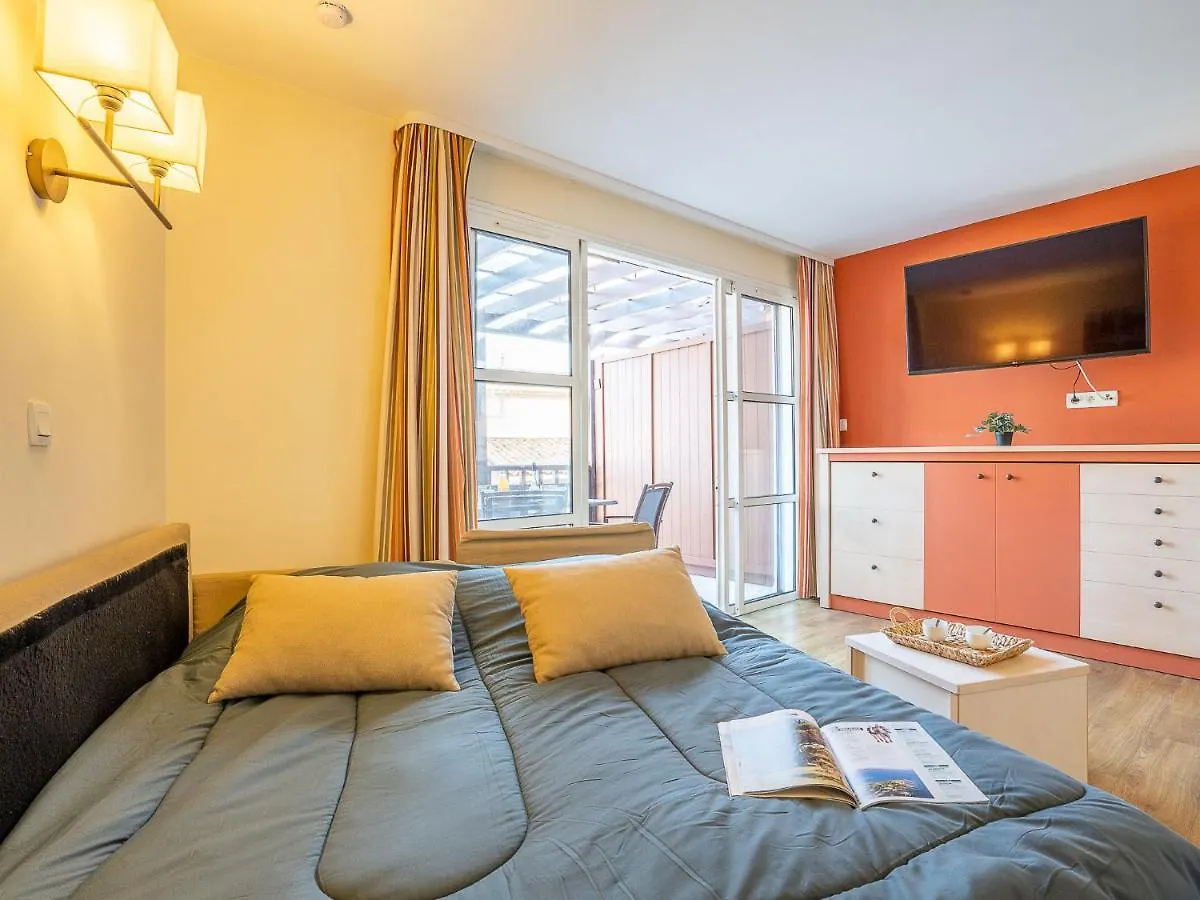 Apartment Village Cap Esterel - L'Esquinade-59 By Interhome Saint-Raphaël