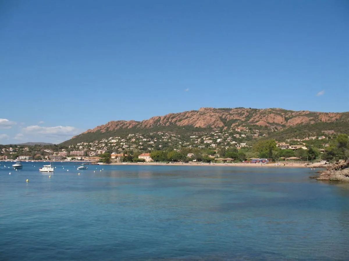 Apartment Village Cap Esterel - L'Esquinade-59 By Interhome Saint-Raphaël